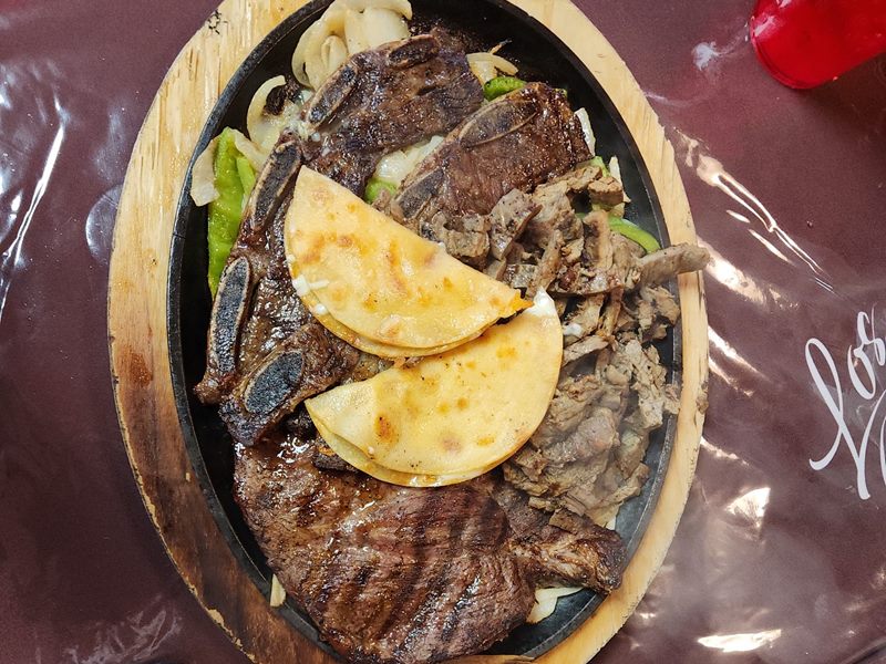 Los Norteños food